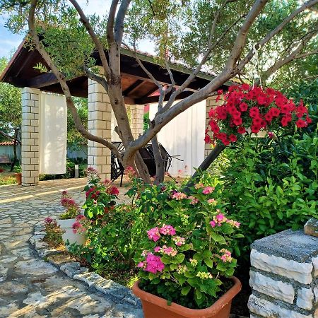 Apartmani Milena Barbat na Rabu Екстериор снимка