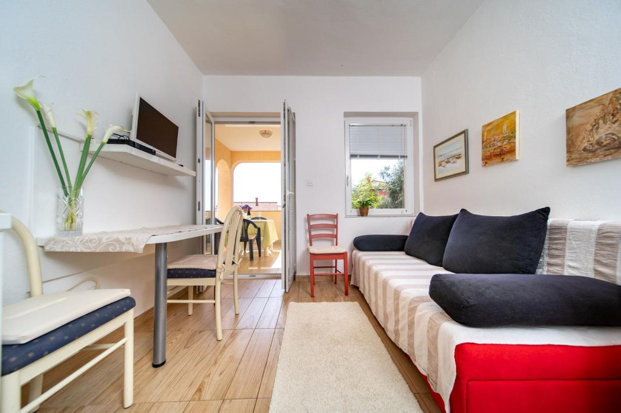 Apartmani Milena Barbat na Rabu Екстериор снимка